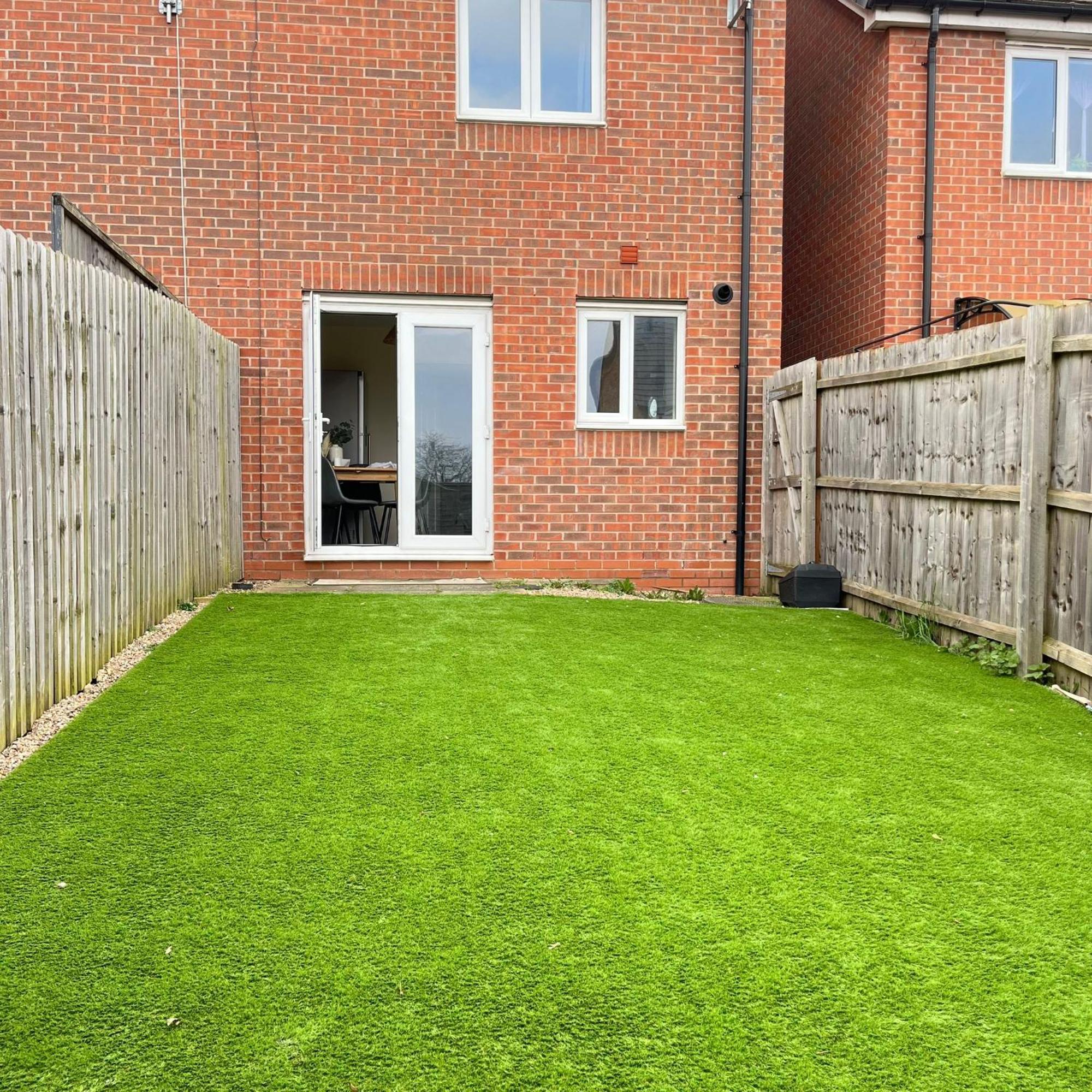 Good For Company Let 2-Bed In Coventry 2X Parking Appartement Buitenkant foto